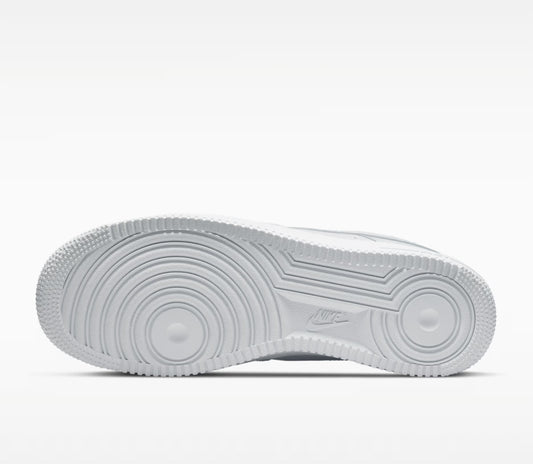 Nike Mens Air Force 1 07 Low 'Triple White'